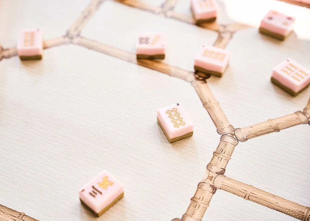 Veranda Mahjong Mat with Fringe - Bamboo
