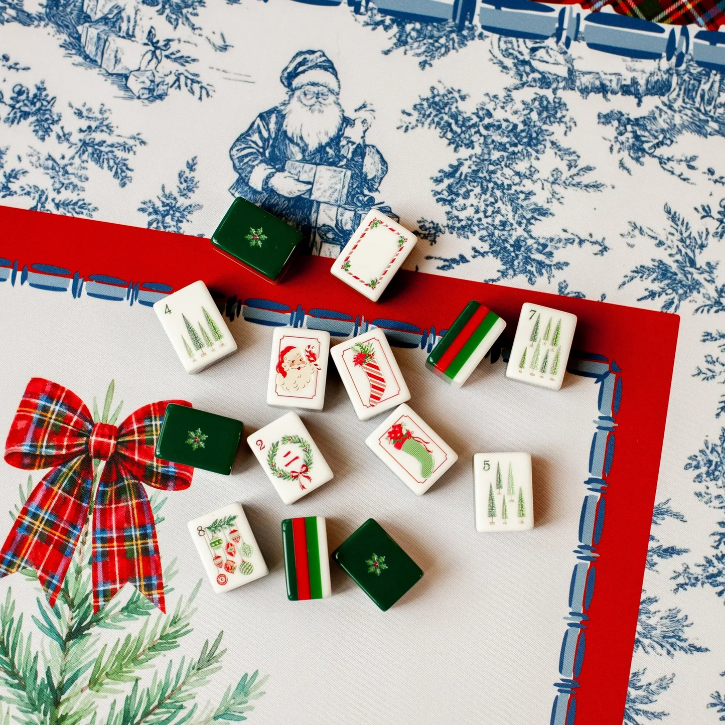The Christmas Toile Mahjong Table | Holiday Mahjong Bundle