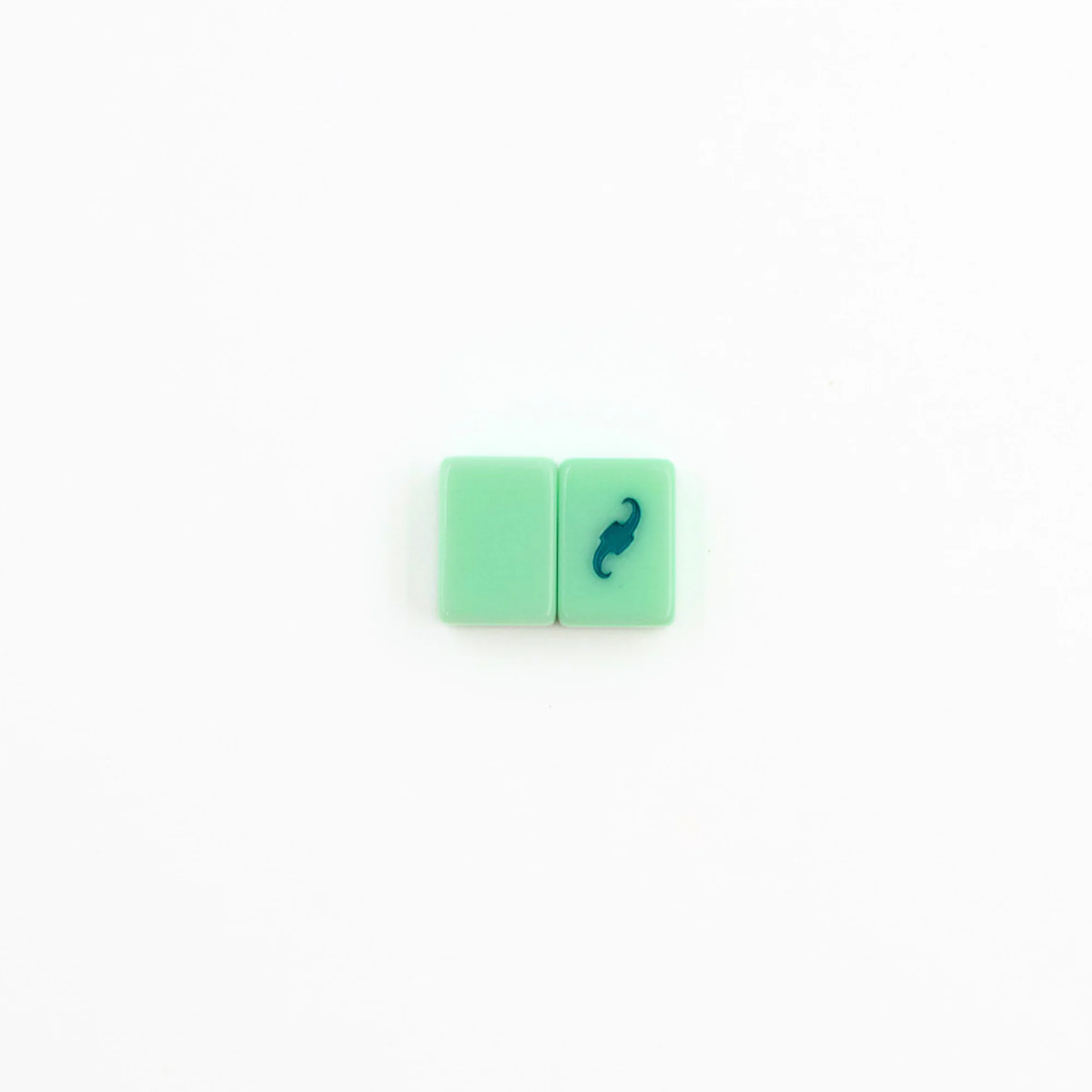 Green Go Anywhere mini mahjong tiles: glossy tile backs with blank tile design